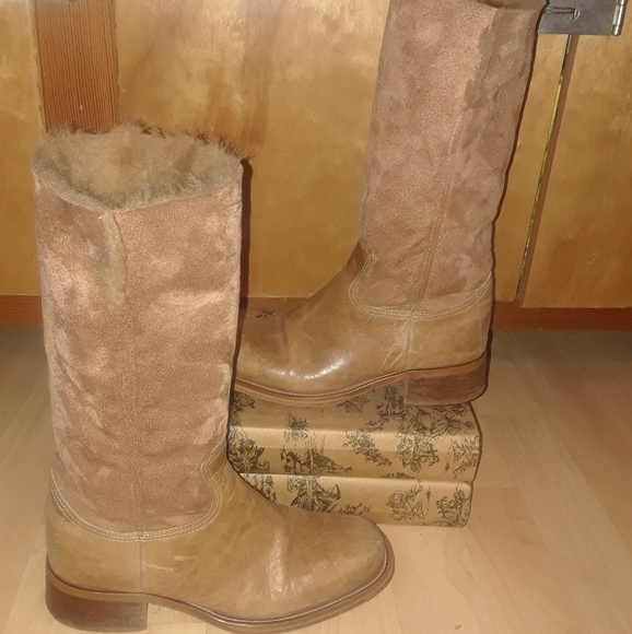 fur lined cowboy boots